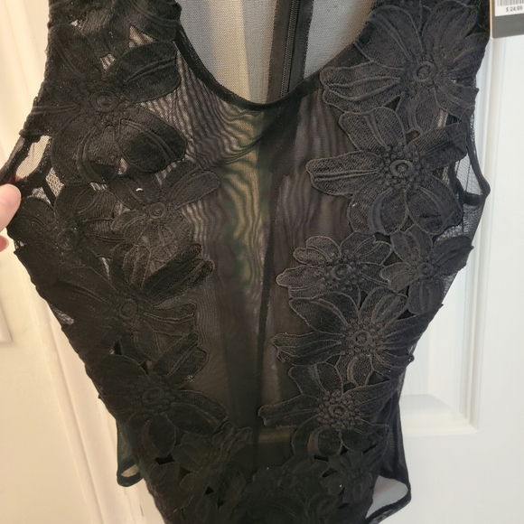 💝3/20$ Lace sheer body suit - Picture 3 of 4